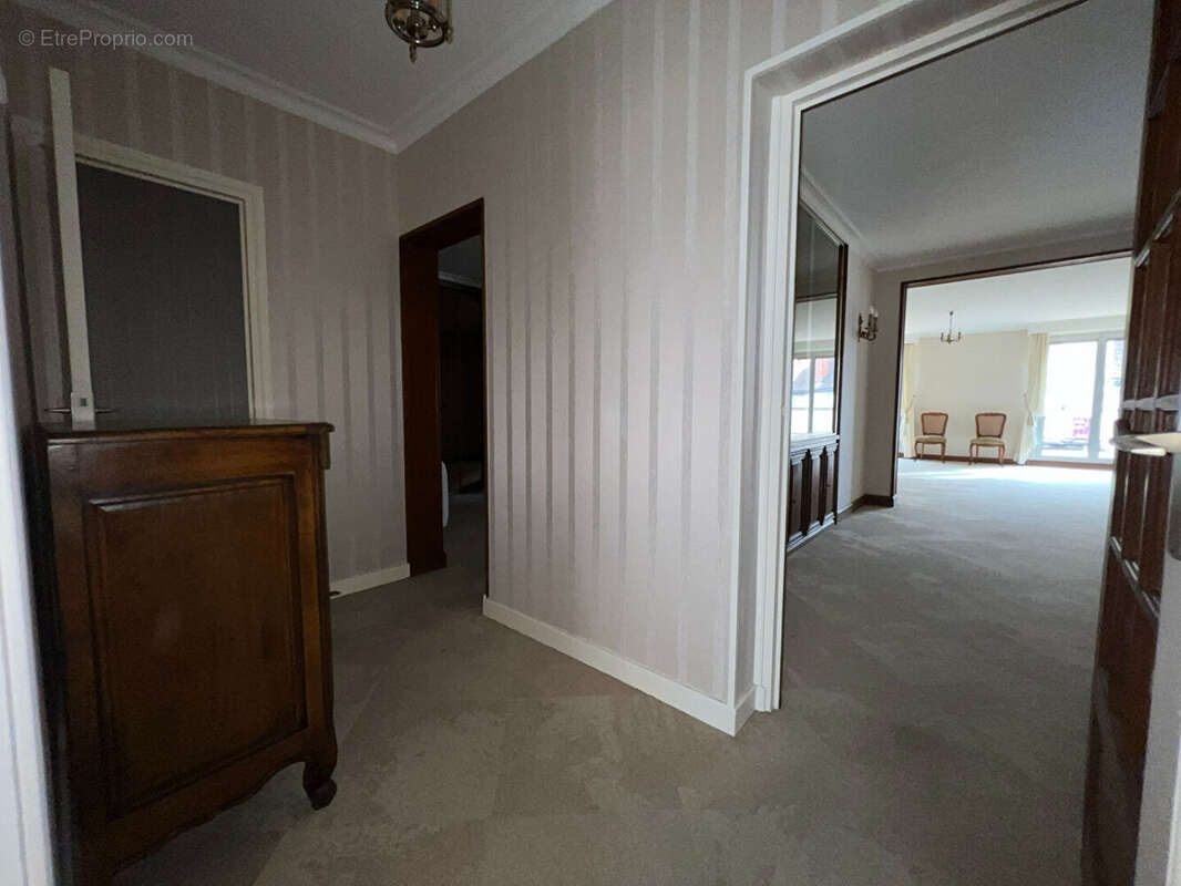Superbe Appartement de 158 m² au Coeur de Paray le Monial - photo 10