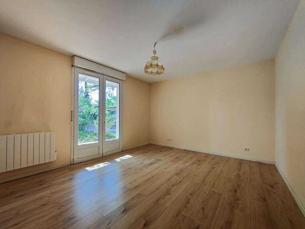 Maison à ARBANATS