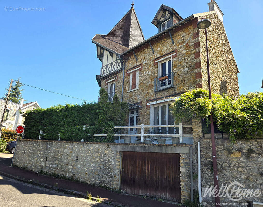 Maison à TRIEL-SUR-SEINE