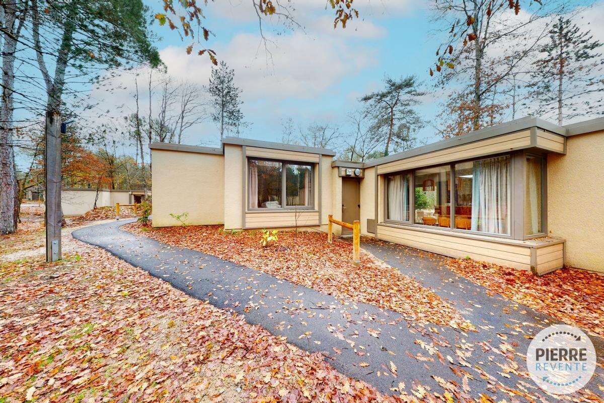 Maison à CHAUMONT-SUR-THARONNE