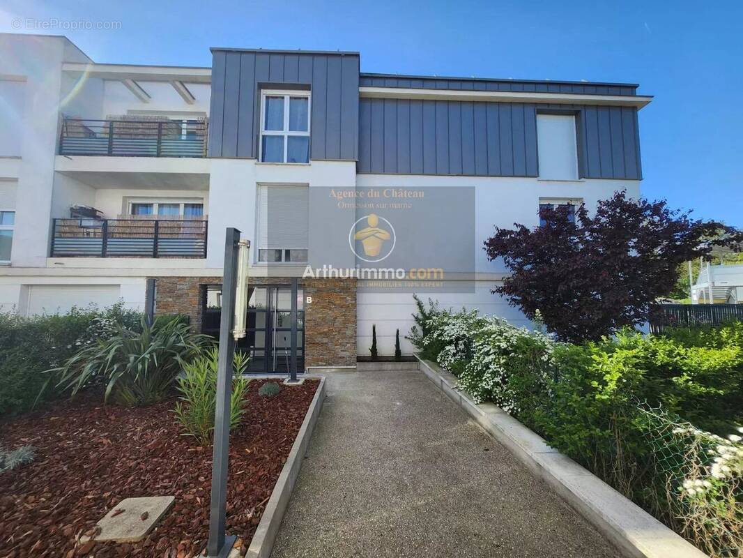 Appartement à CHENNEVIERES-SUR-MARNE