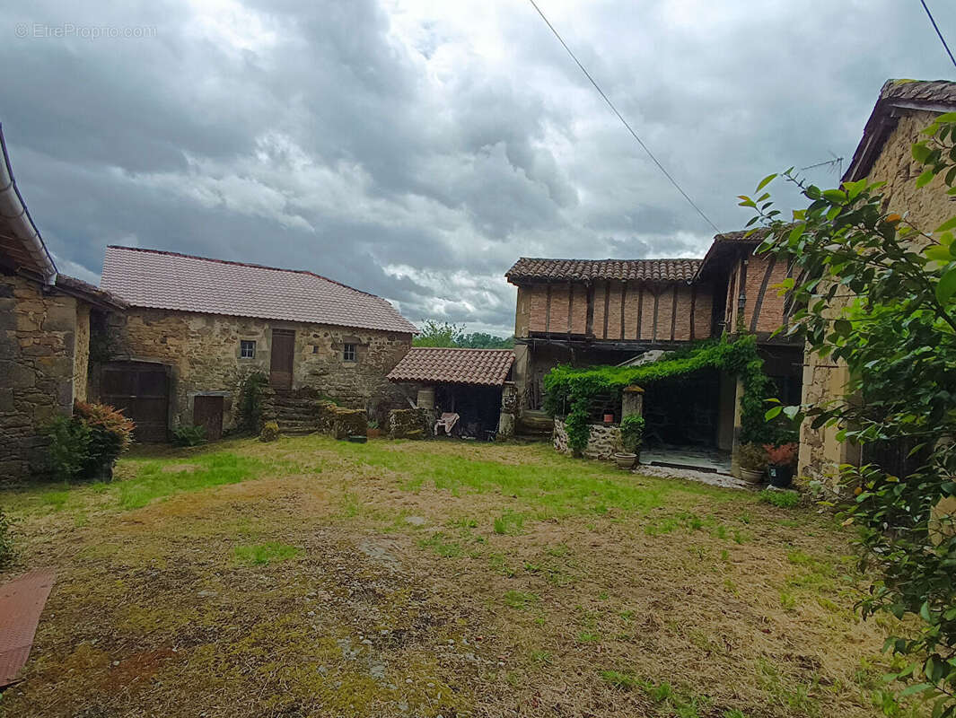 Corps de ferme sans nuisance - photo 10