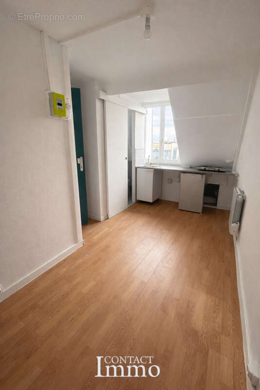 Appartement à PARIS-3E