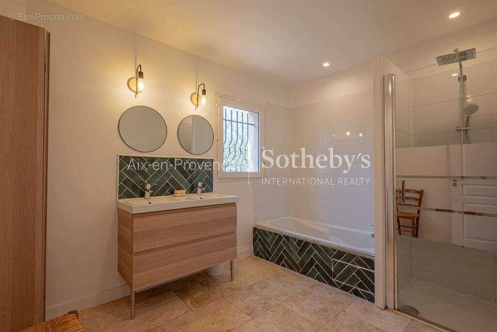 Maison à AIX-EN-PROVENCE