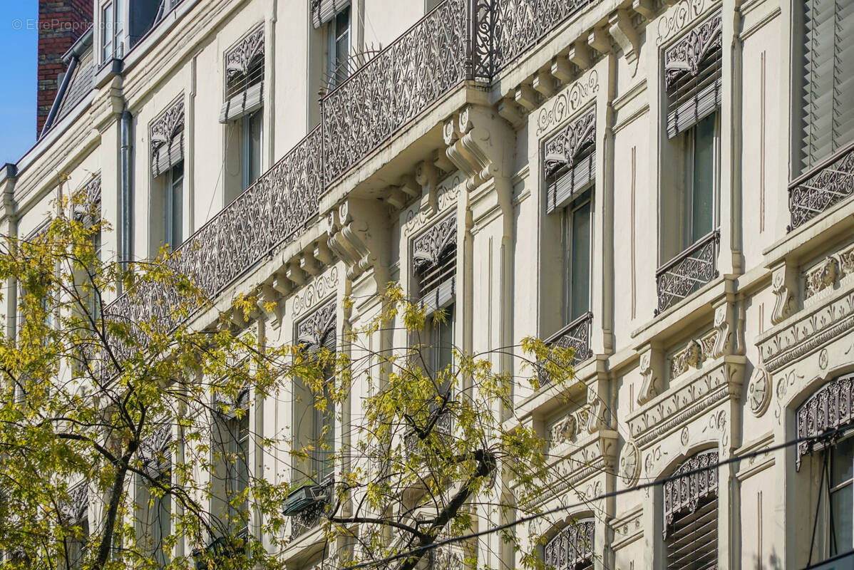 Appartement à LYON-1E