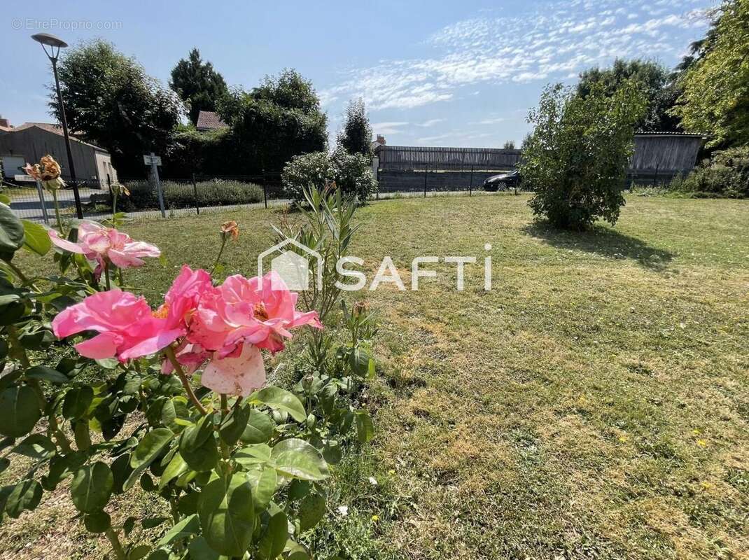 Photo 8 - Maison à LA CAILLERE-SAINT-HILAIRE