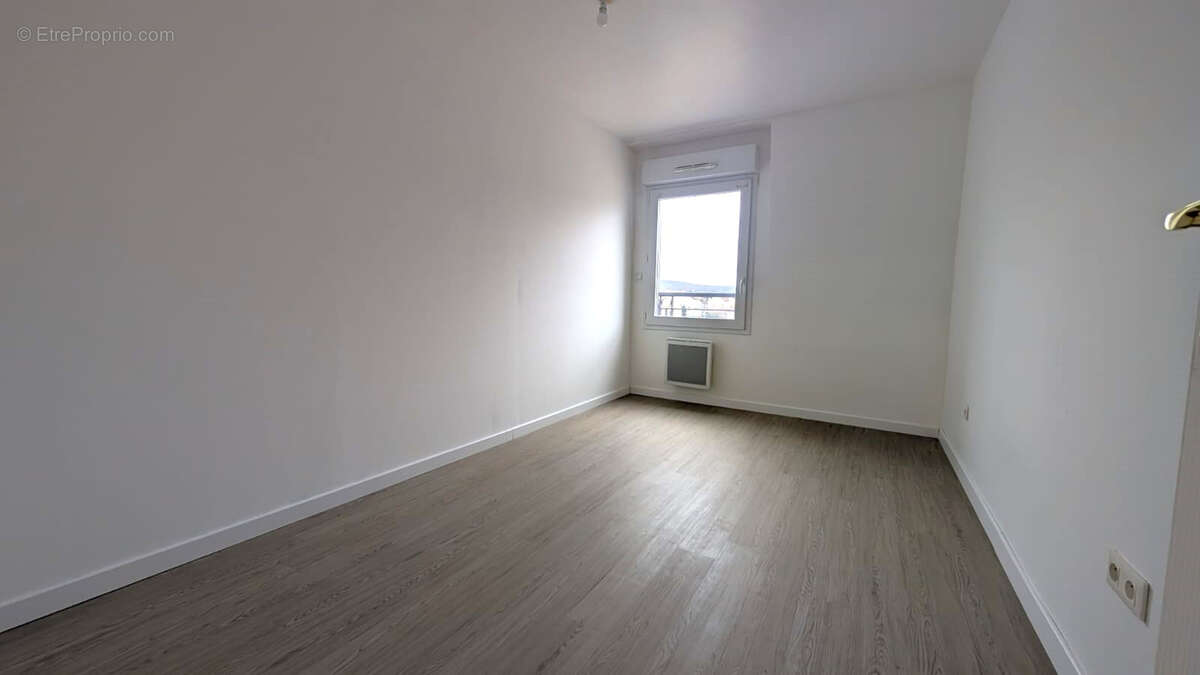 Appartement à PERSAN