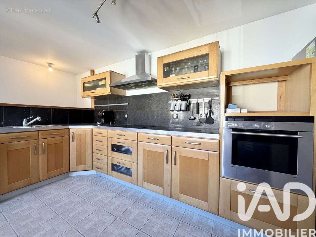 Maison 125 m² à Champlan  - photo 3