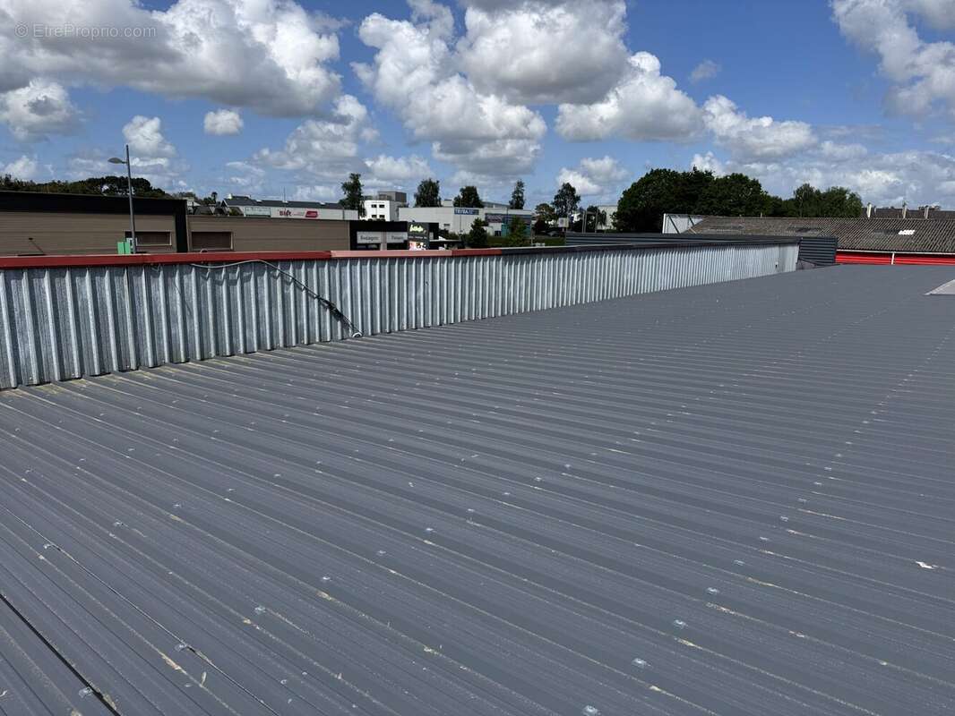 Commerce 120 m² à Saint-Martin-Des-Champs  - photo 7