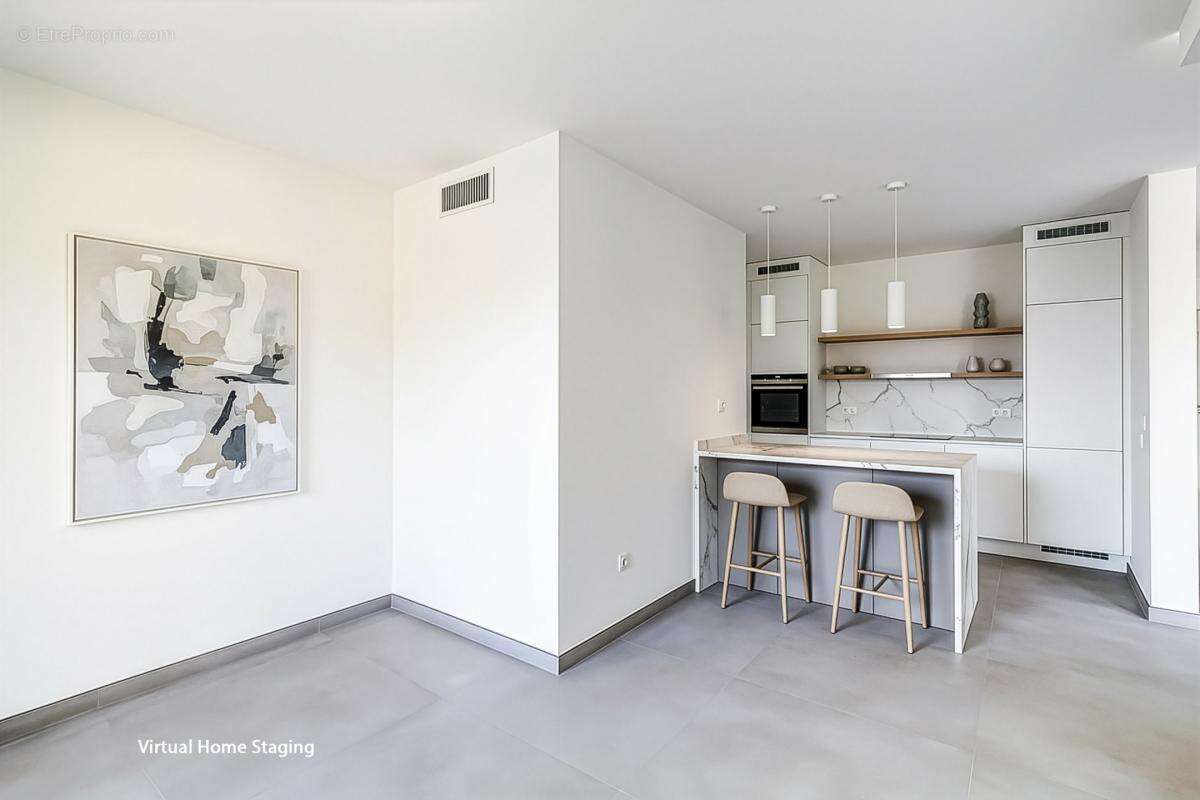 Appartement à LE CANNET