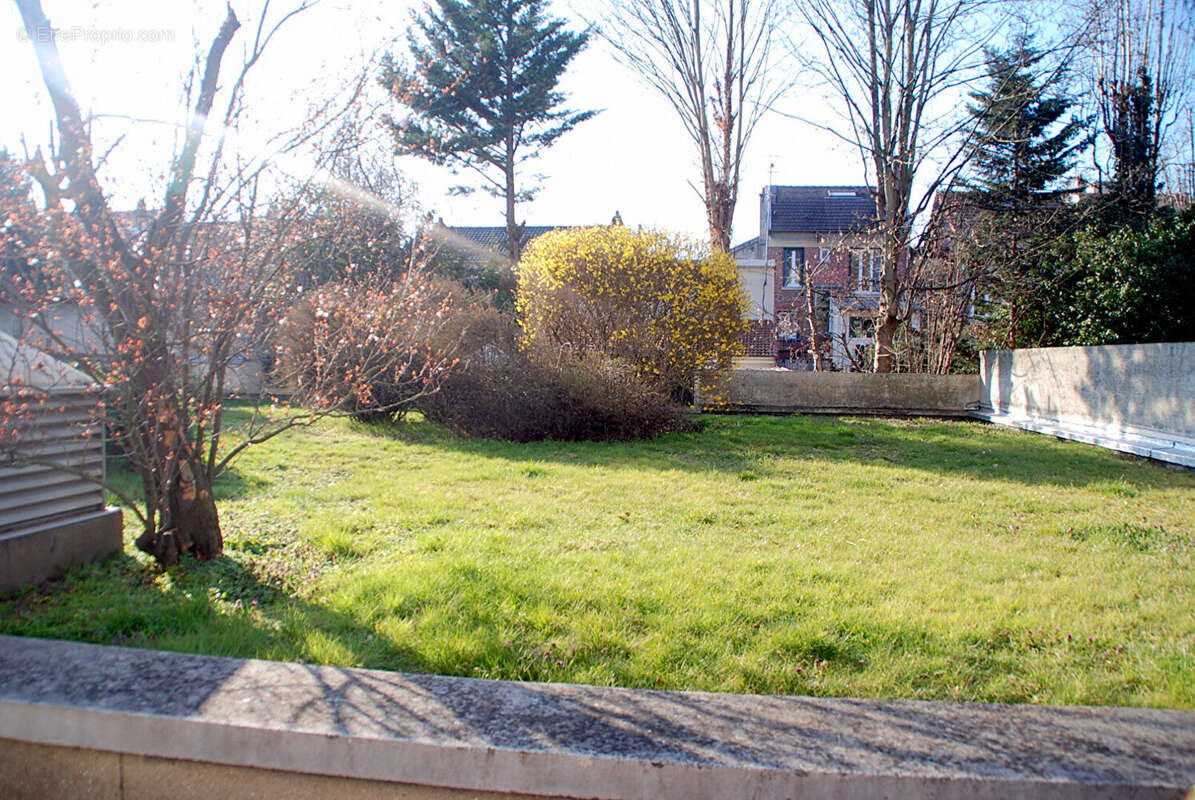 Appartement à BONDY