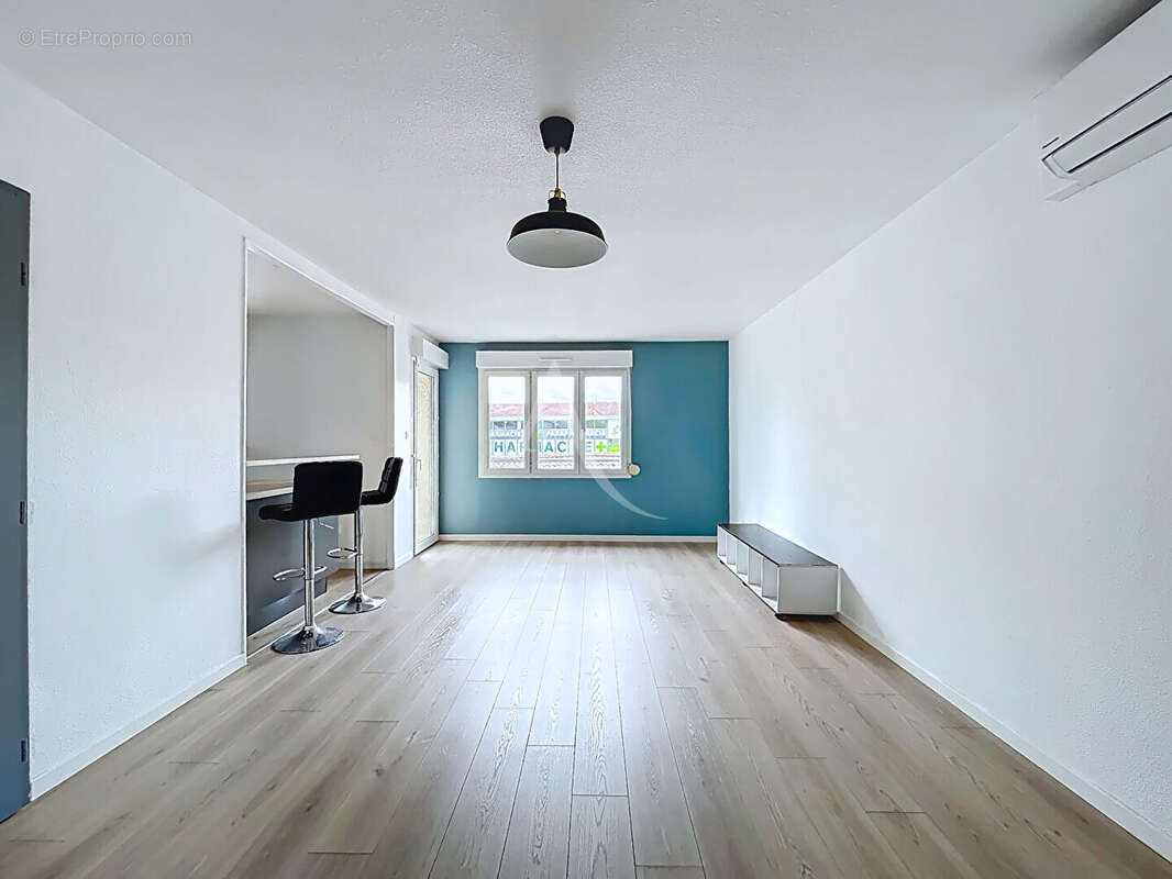 Appartement à AUCAMVILLE