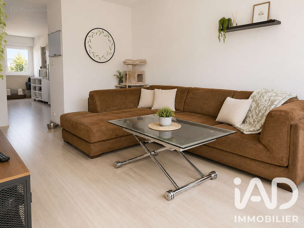Appartement 68 m² à Besancon  - photo 2