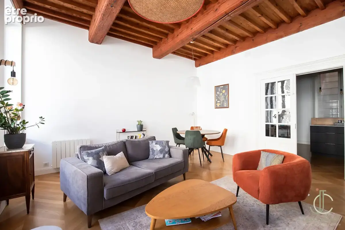 NANCY Vieille Ville - 93 m² de caractère avec garage de 30 m² - photo 3