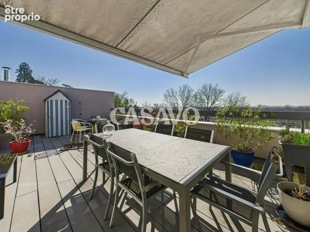 Appartement à RILLIEUX-LA-PAPE