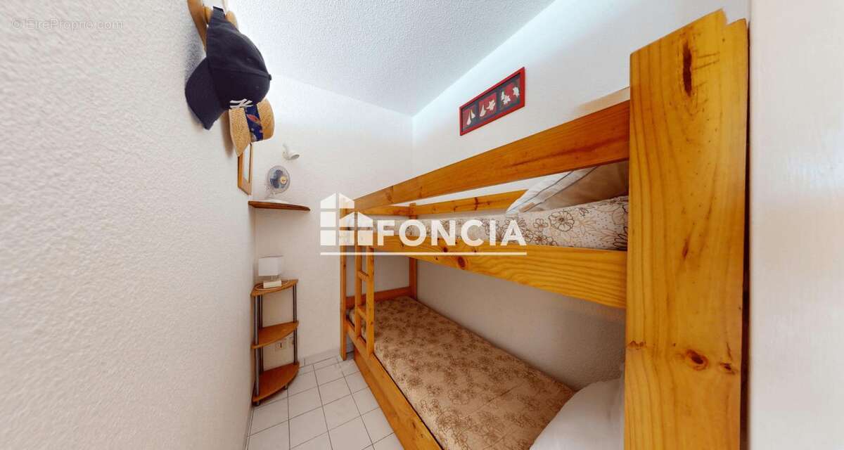 Studio cabine + parking privatif et vue exceptionnelle sur le port - photo 7