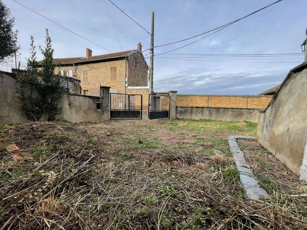 Photo 4 - Maison à AMPLEPUIS