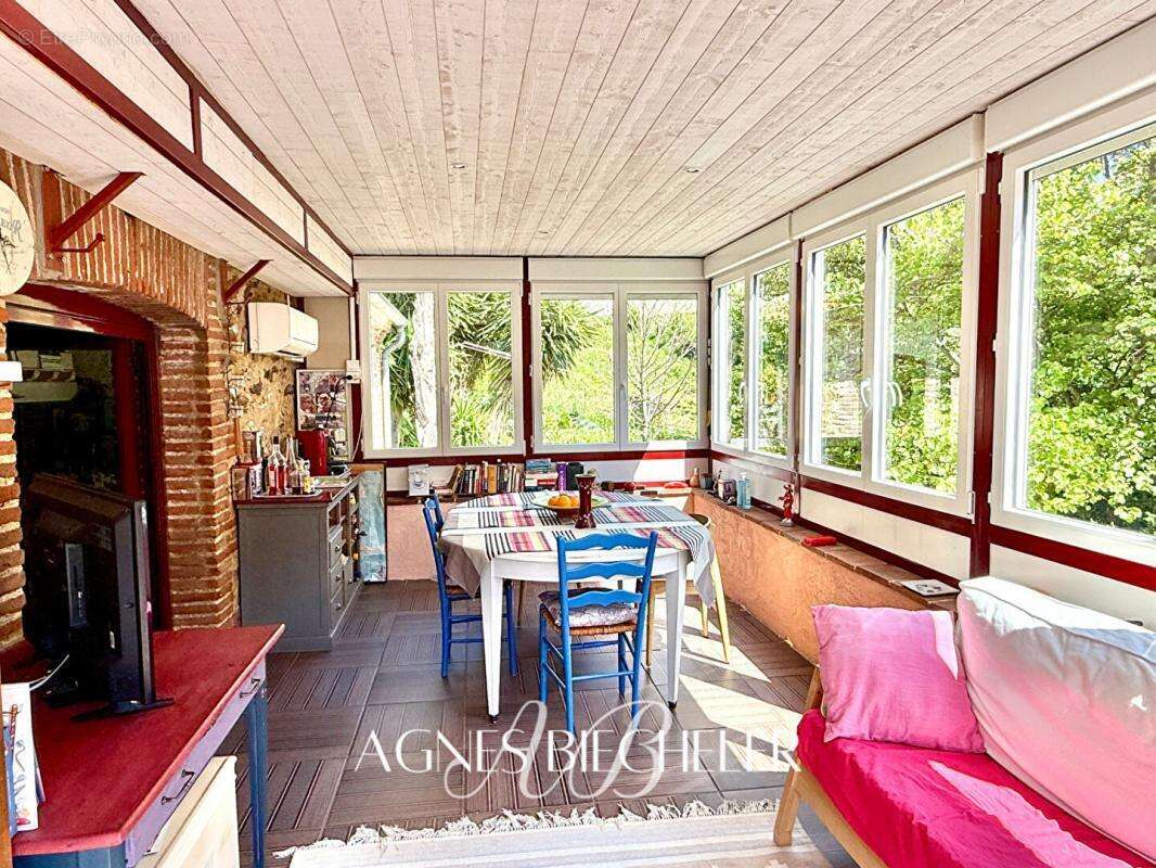 Maison à MONTESQUIEU-DES-ALBERES