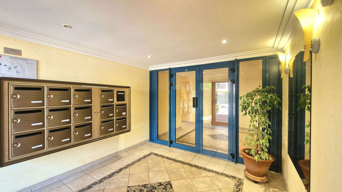 Appartement Frejus 2 pièce(s) 32.83 m2 - photo 9