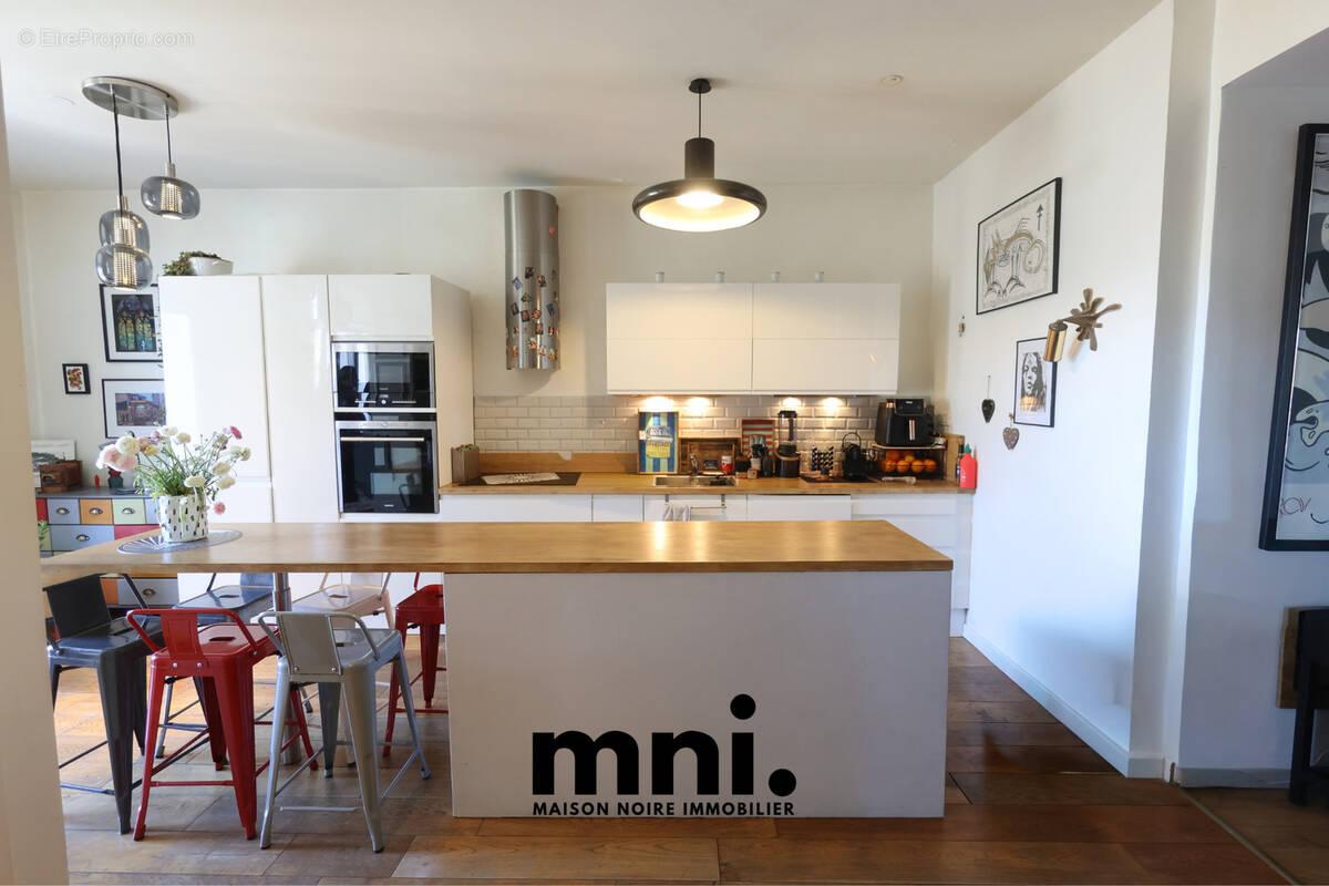 Appartement à HYERES