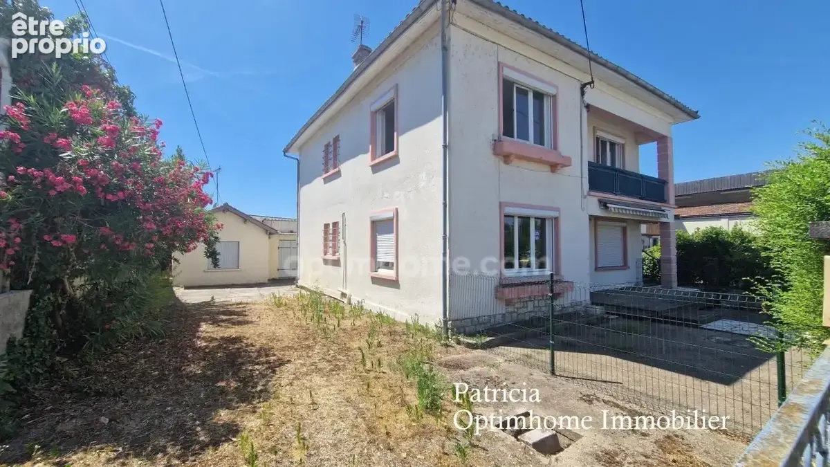 Maison à PINEUILH