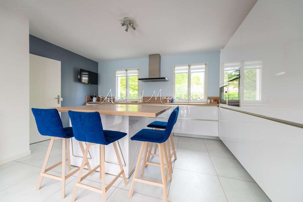 Photo 3 - Maison à LAMORLAYE