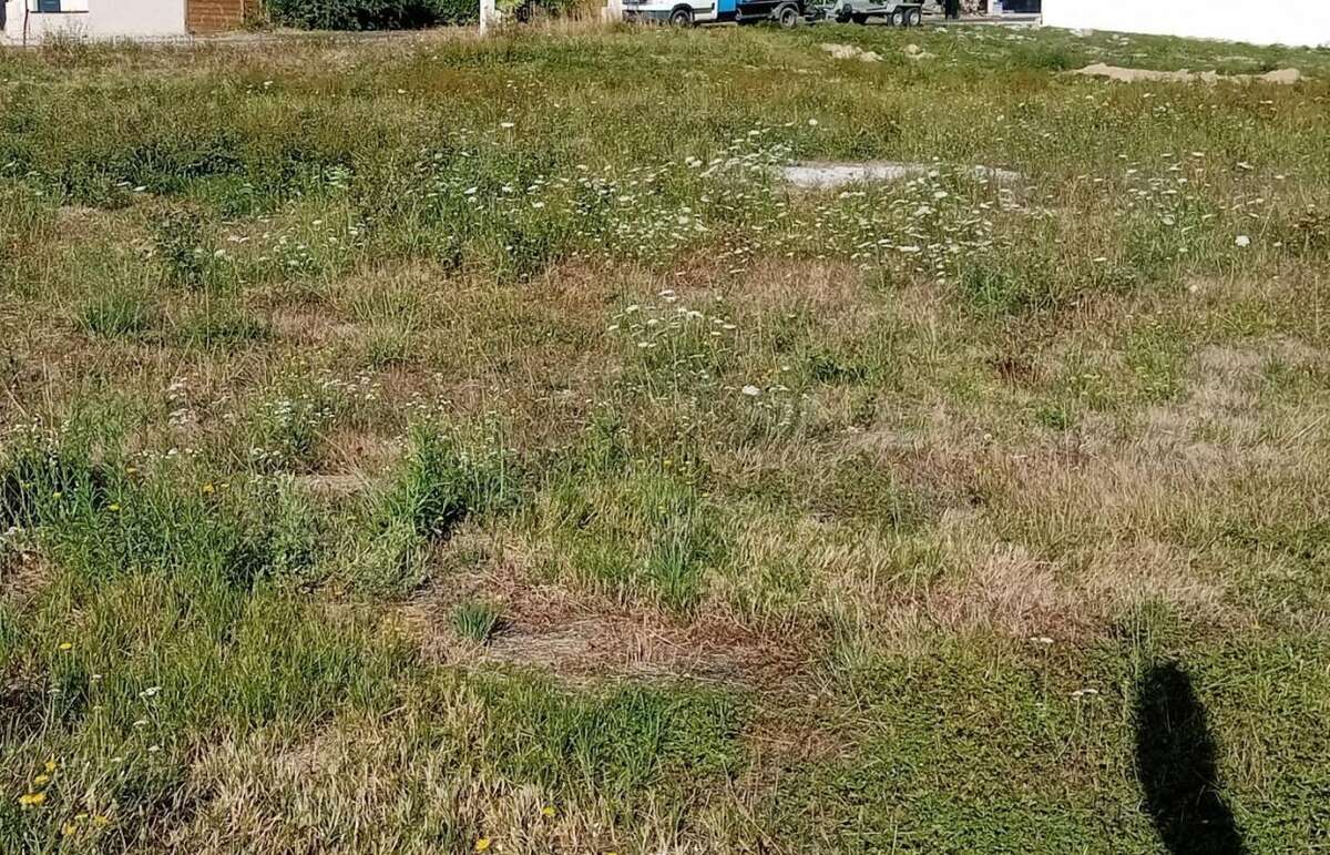 Terrain à VILLARS-LES-DOMBES