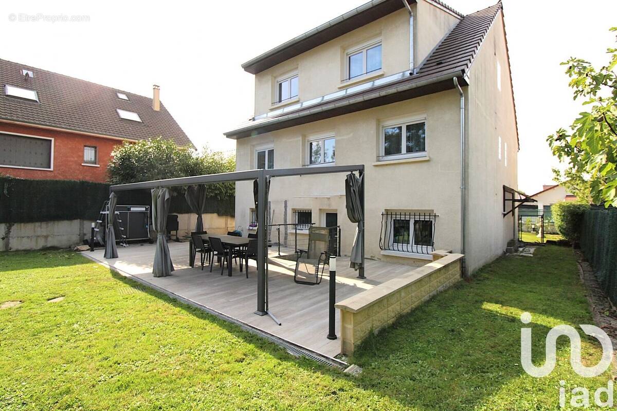 Photo 1 - Maison à CHELLES