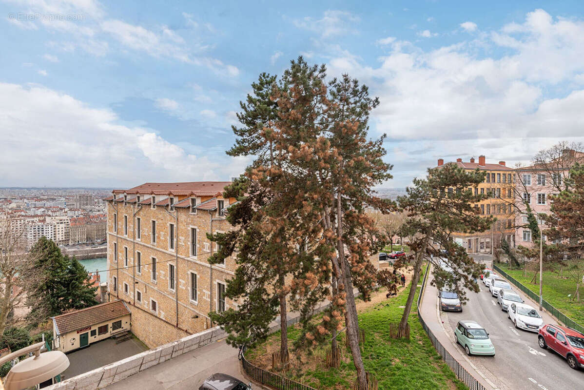 Appartement à LYON-4E