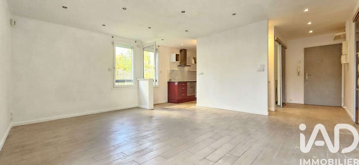 Photo 2 - Appartement à CERGY