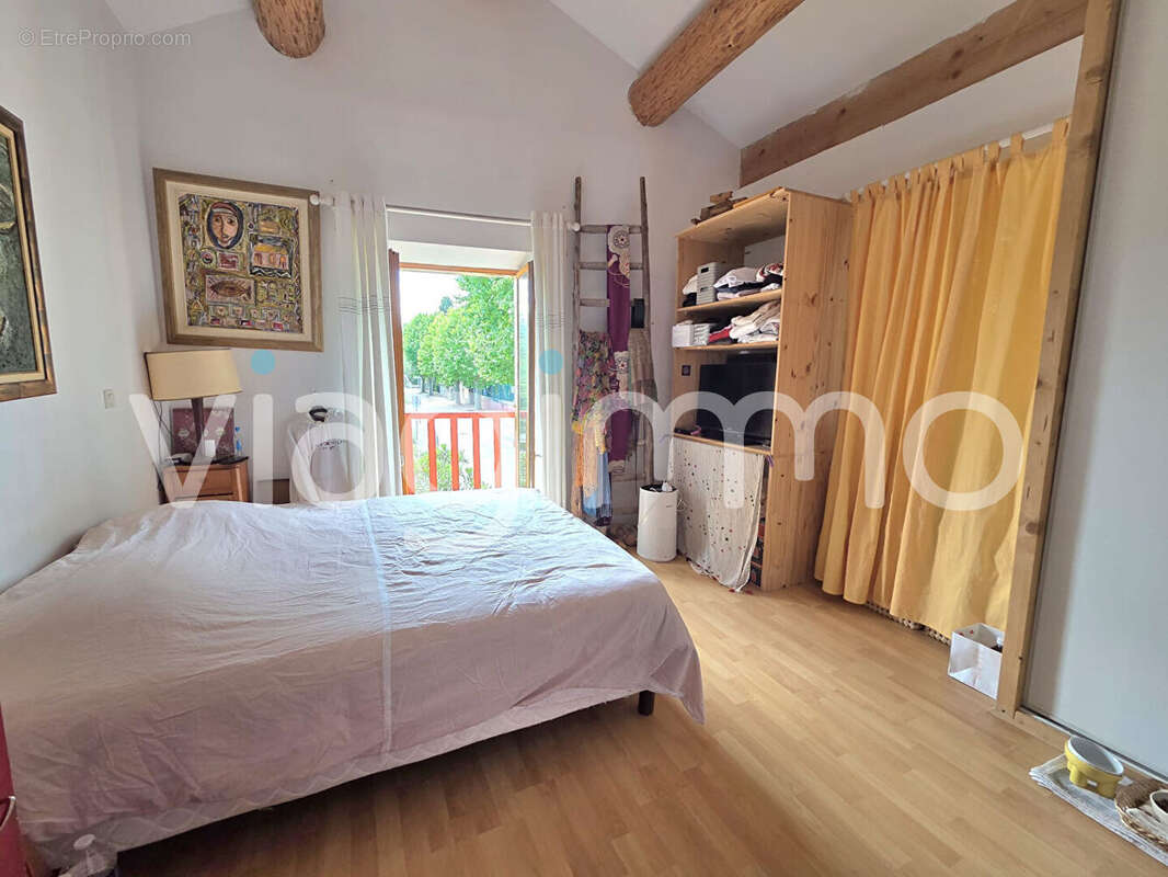 Maison de ville , Vallon-Pont-d'Arc, 5 pièces, 165 m² - photo 5