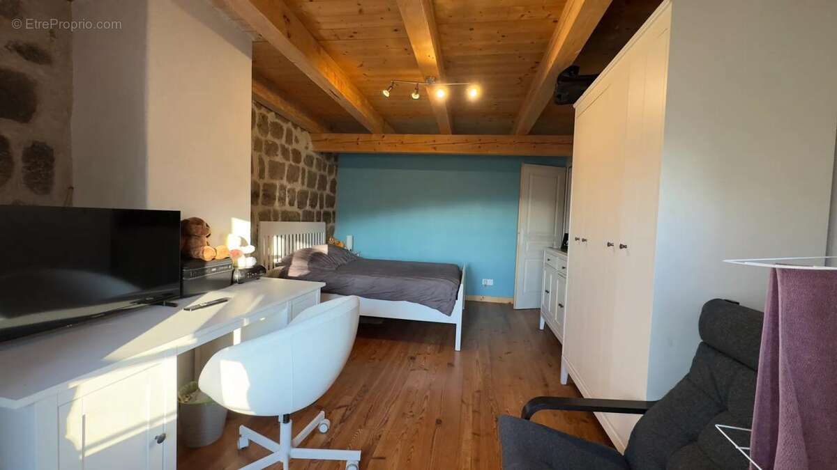 Maison à SAINT-AGREVE