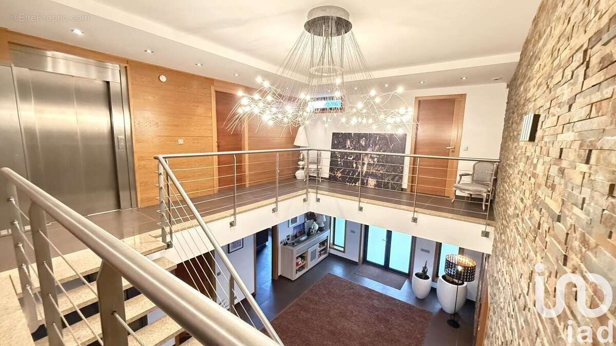 Photo 3 - Maison à CHATILLON-SUR-MARNE