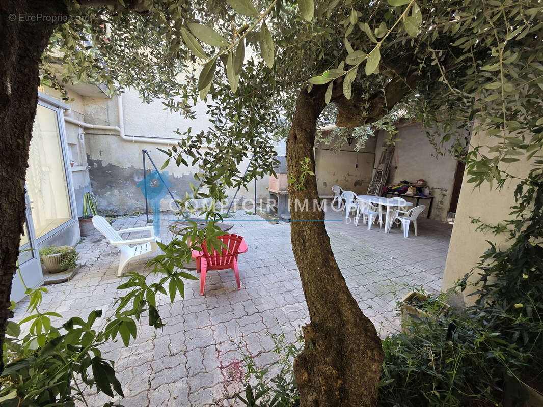Maison à LE CAILAR