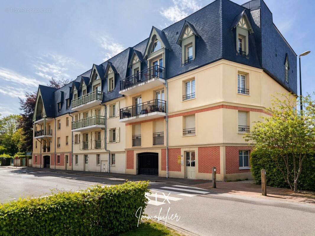 Appartement à PONT-L'EVEQUE