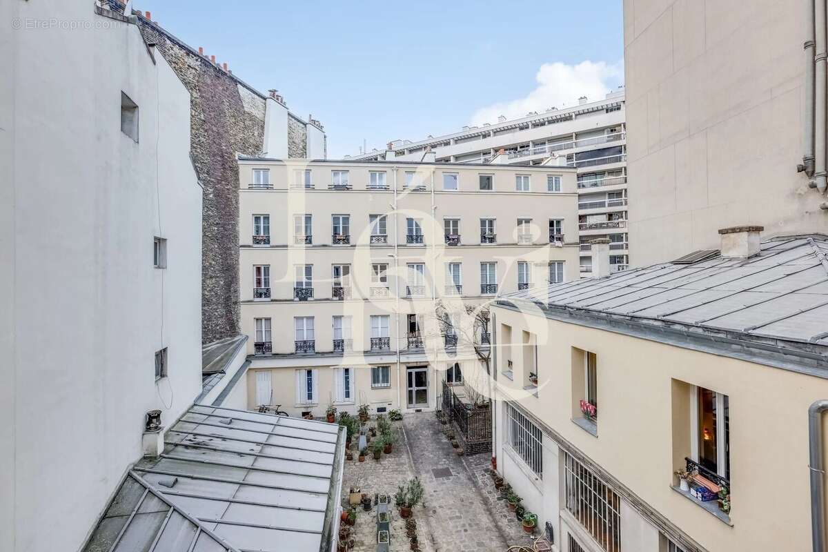Appartement à PARIS-5E