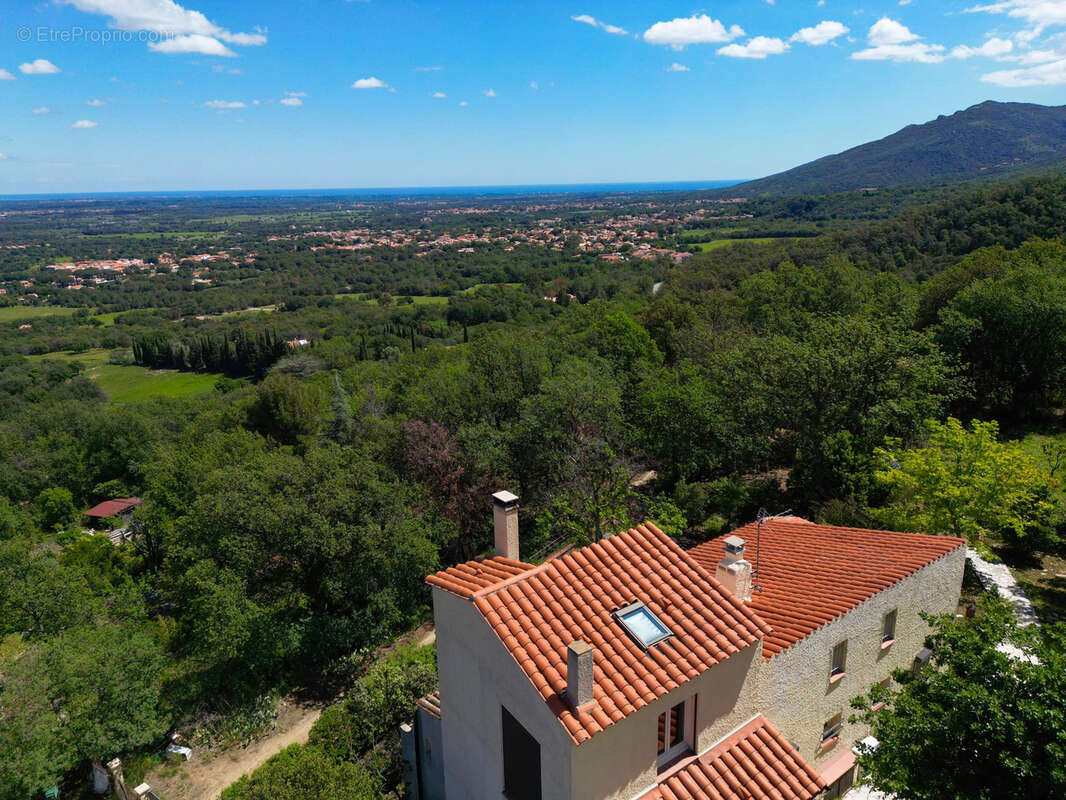Maison à LAROQUE-DES-ALBERES