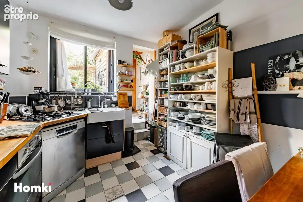 Maison de ville T5 de 90 m² à Libourne 33500 - photo 5