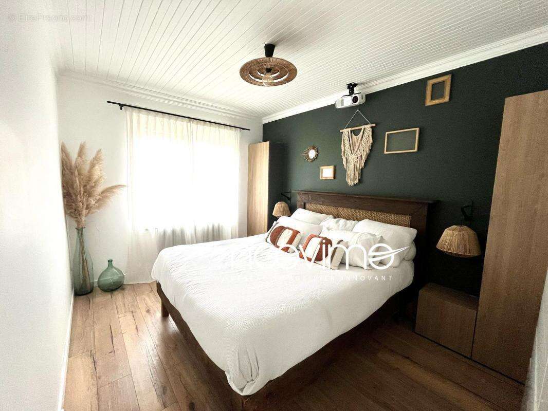 Maison à SAINT-JULIEN-DE-CONCELLES