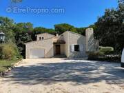 Maison à BAGNOLS-SUR-CEZE