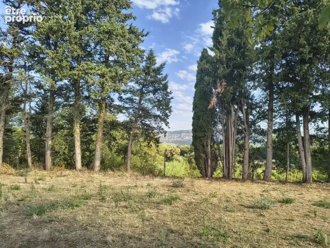 Terrain à bâtir de 1122 m² à AUBIGNAN (84) - photo 3