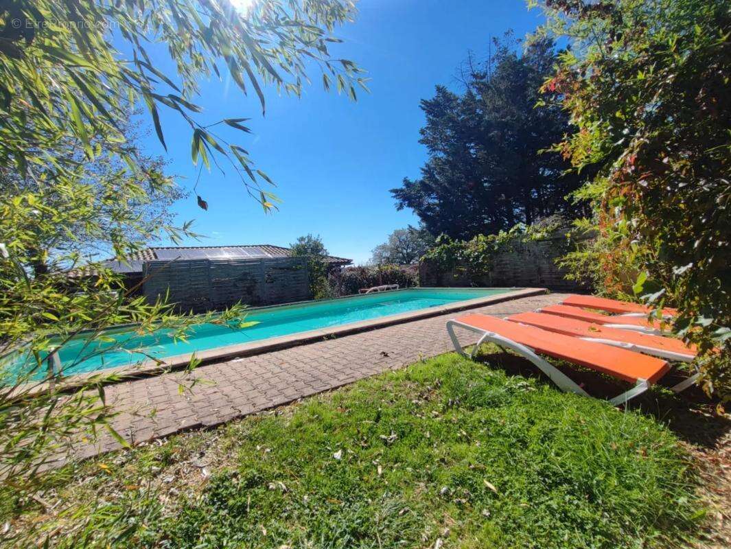 Maison à BEAUMONT-DU-PERIGORD