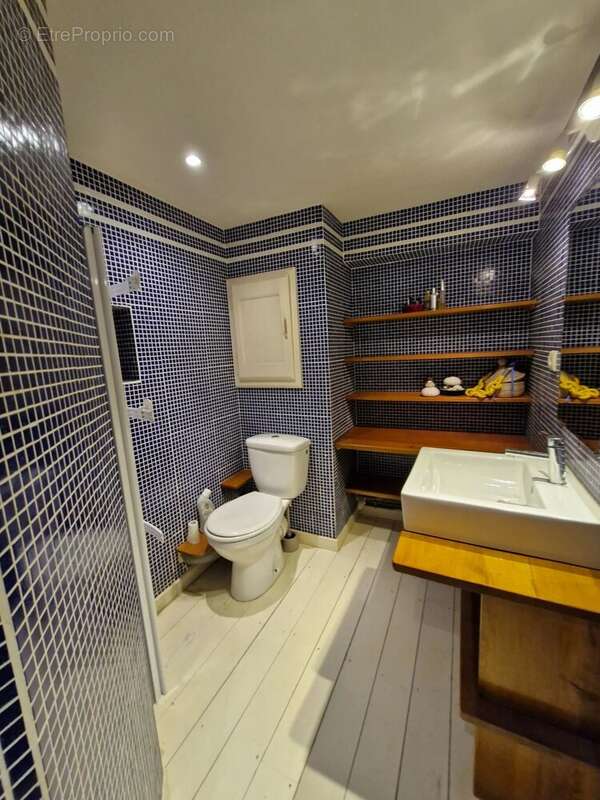 Maison à LADOIX-SERRIGNY