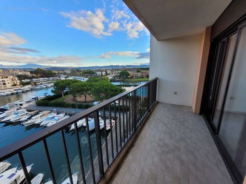 Appartement à MANDELIEU-LA-NAPOULE