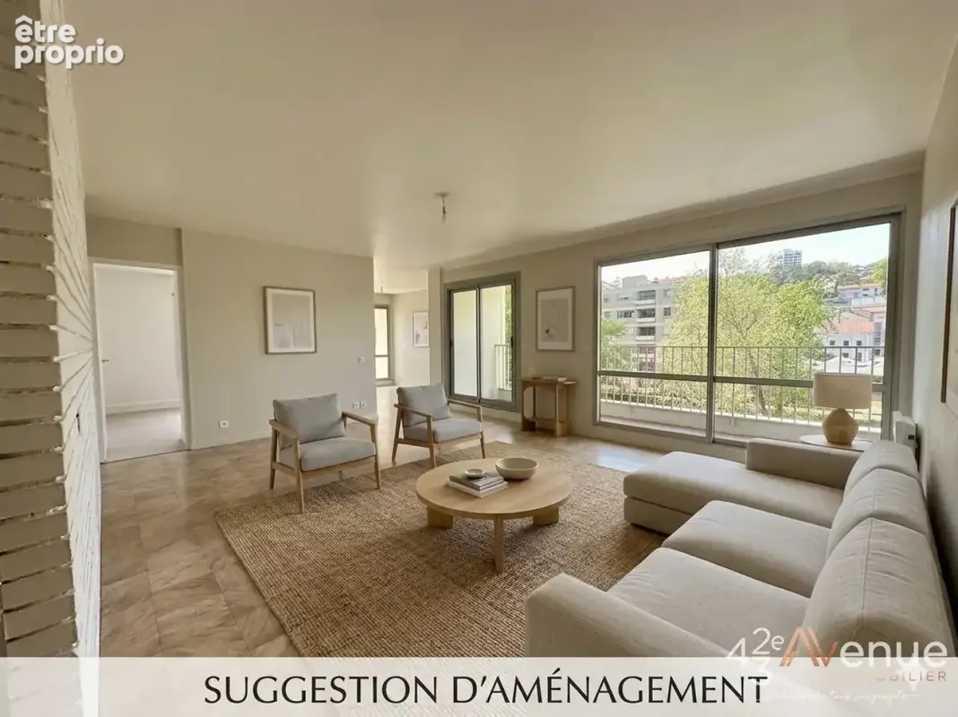 Appartement à SAINT-ETIENNE