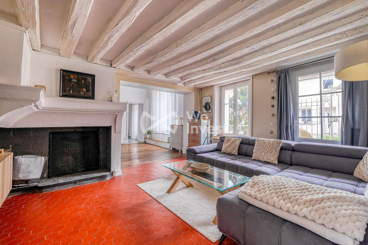 Maison à VILLIERS-SUR-MORIN