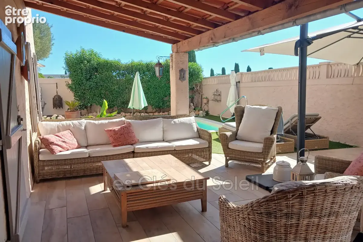 Maison 5 pièces 192 m² à vendre à La Valette-Du-Var (83160) - photo 3