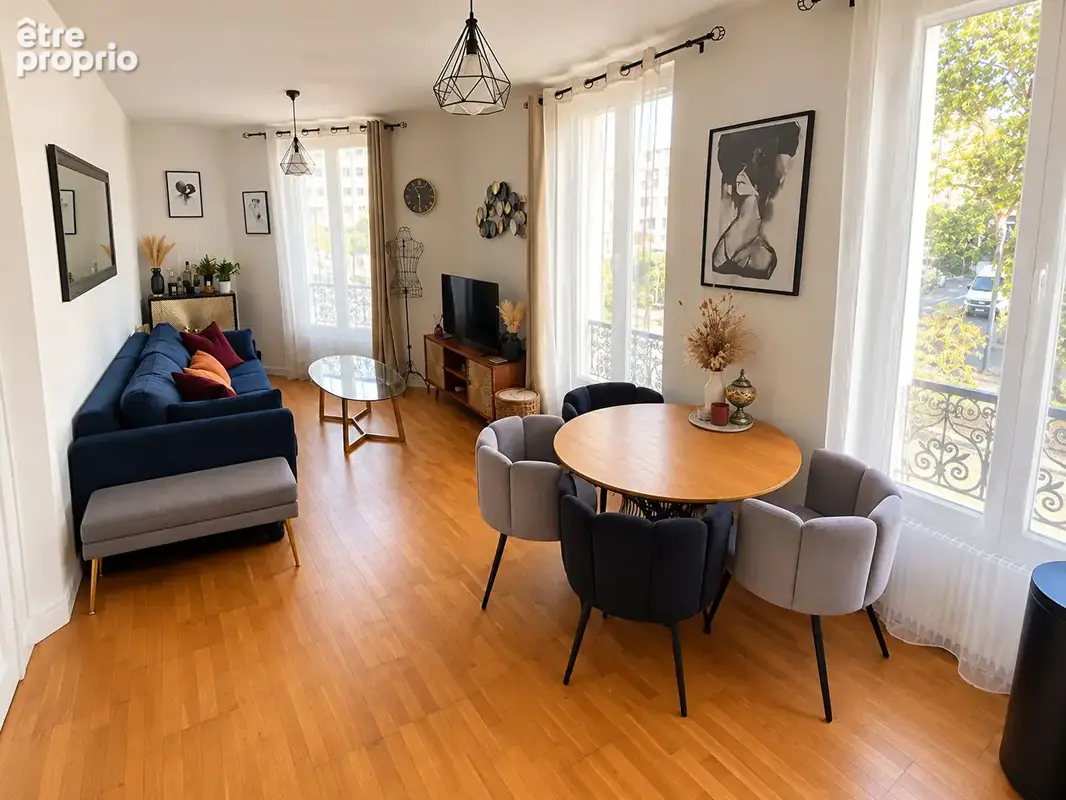 Appartement à CLICHY