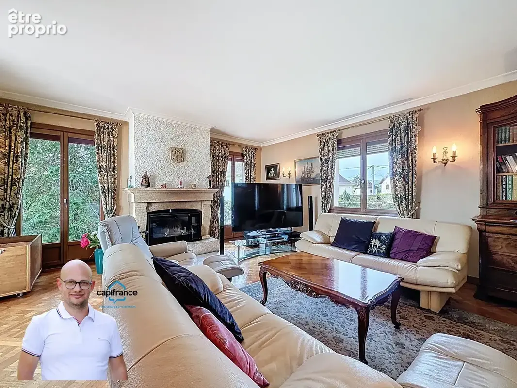 Maison à vendre 9 pièces LES ABRETS EN DAUPHINE sur un parc arboré de plus 2500m2 avec piscine - photo 6
