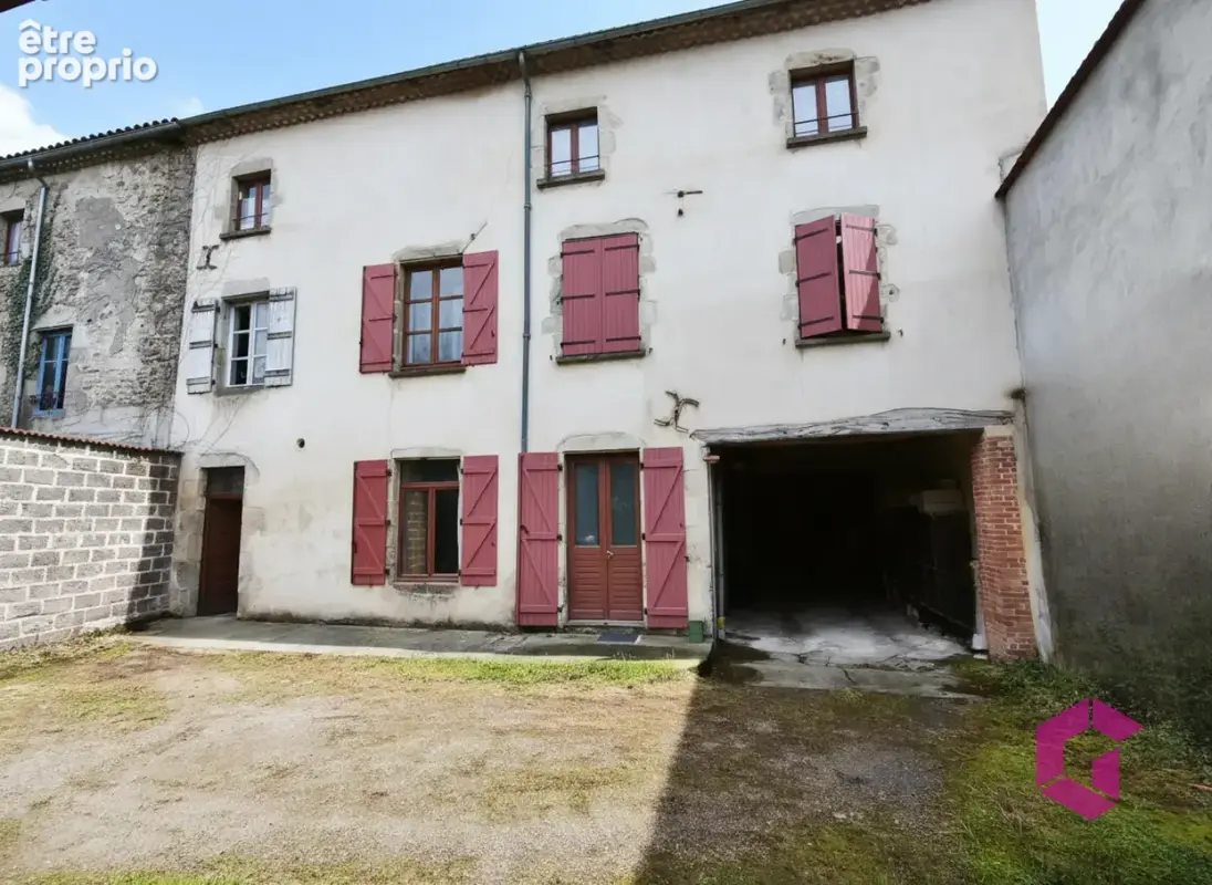 Appartement à CUNLHAT